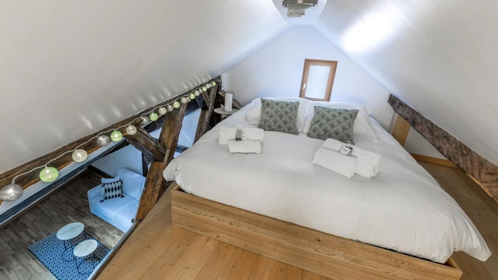 Tyni House Furnished Flat Apartment Annecy France
