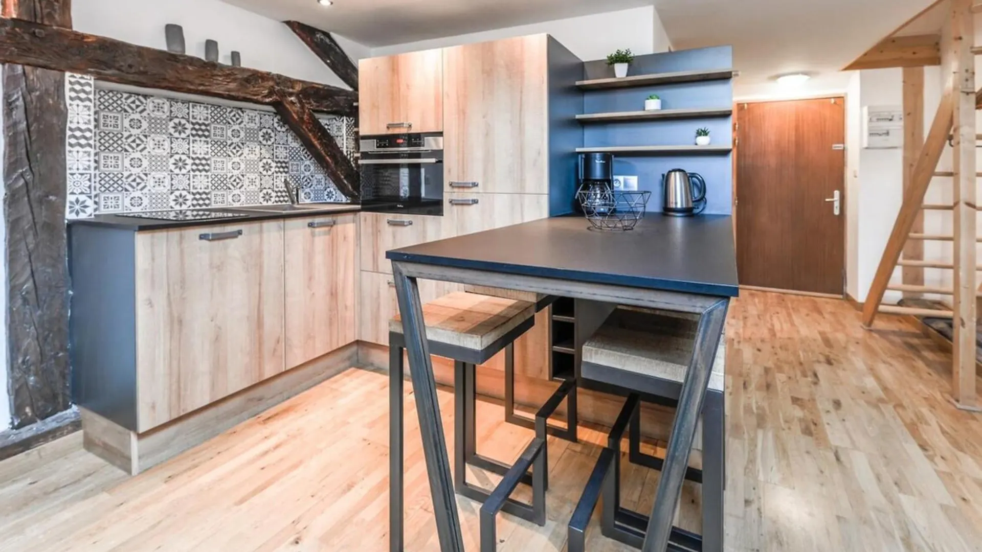Tyni House Furnished Flat Apartment Annecy